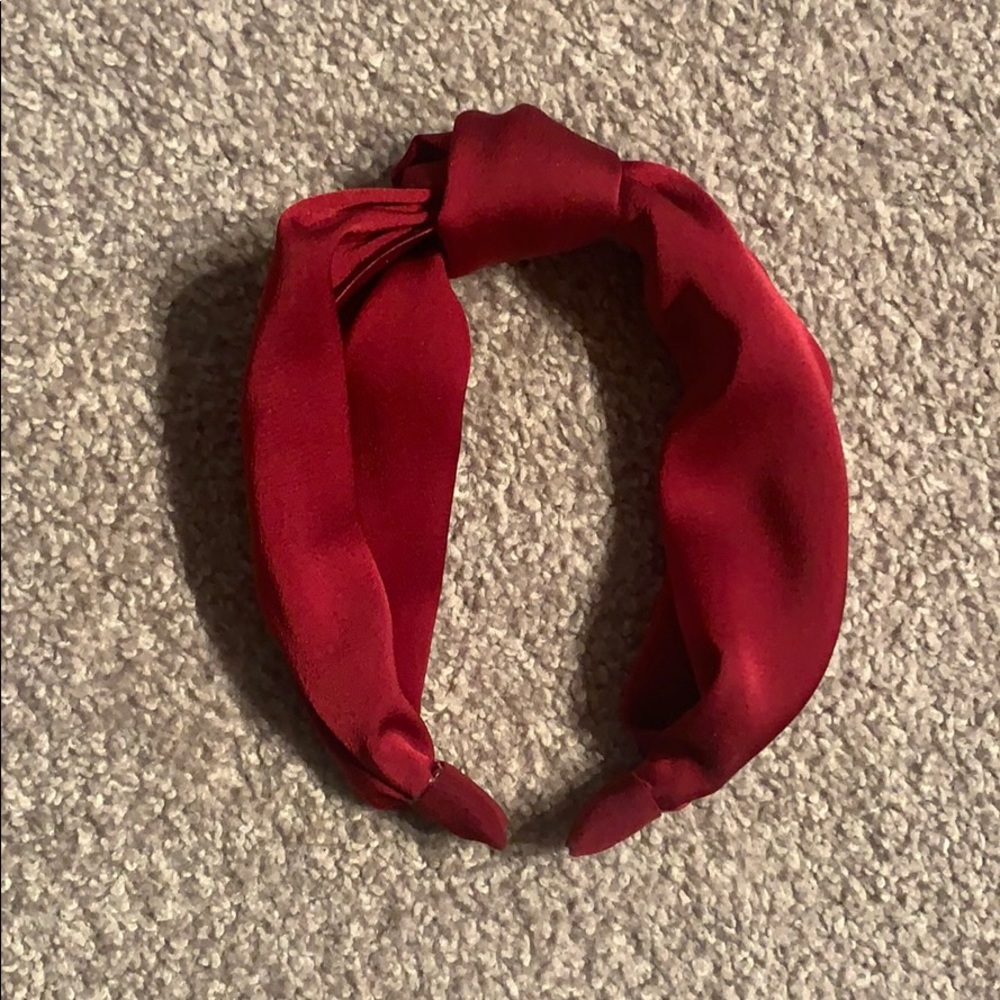 “Silk” knot headband